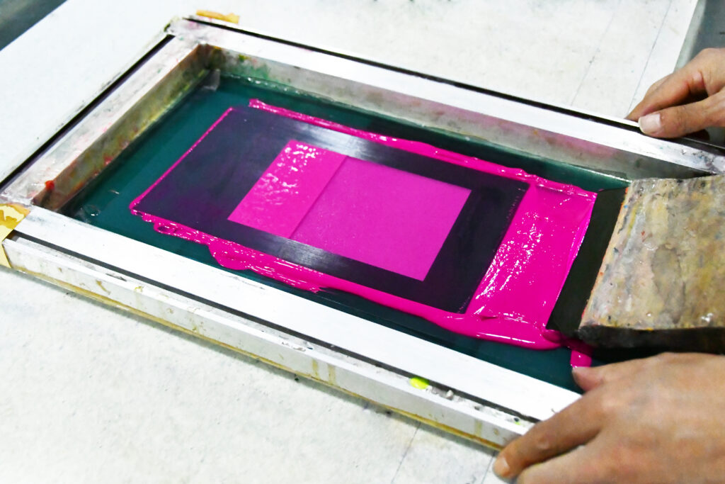 Fluorescent Rose Red Screen Printing Plastisol Ink