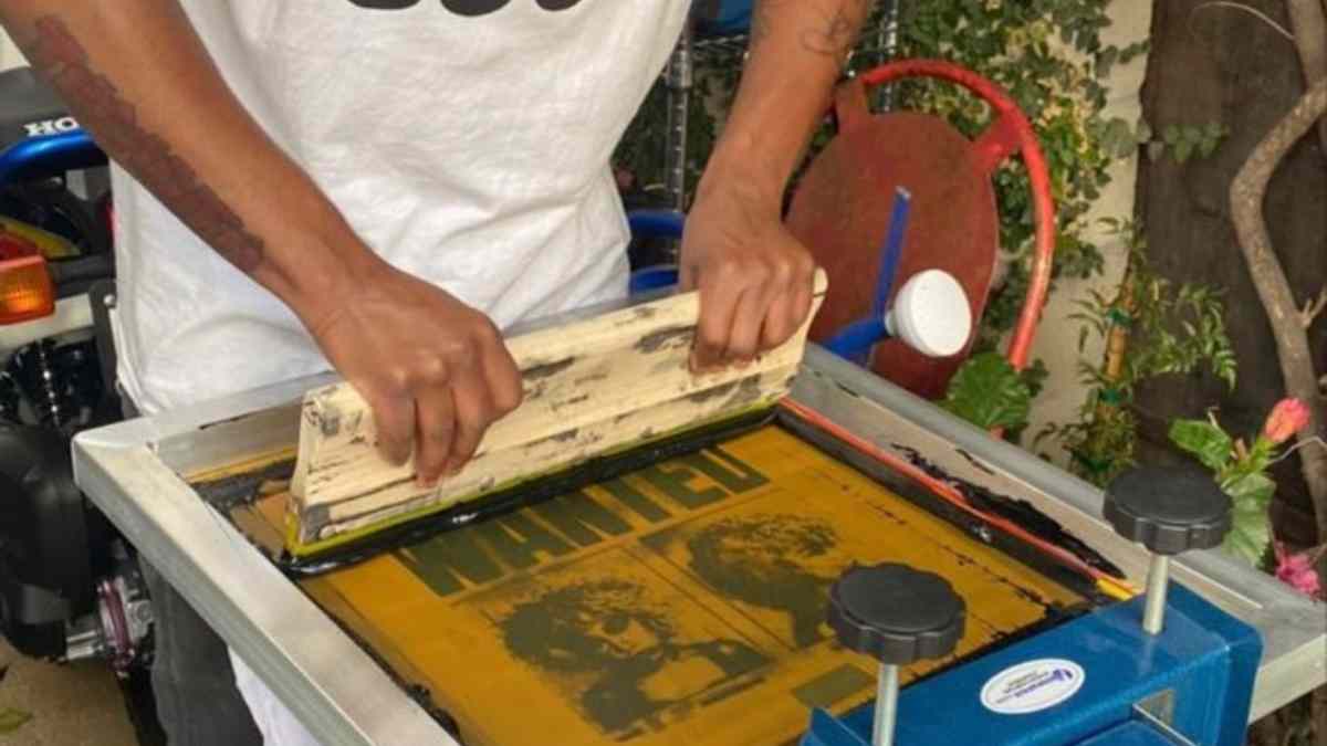 How to Start Screen Printing at Home with a Simple Kit