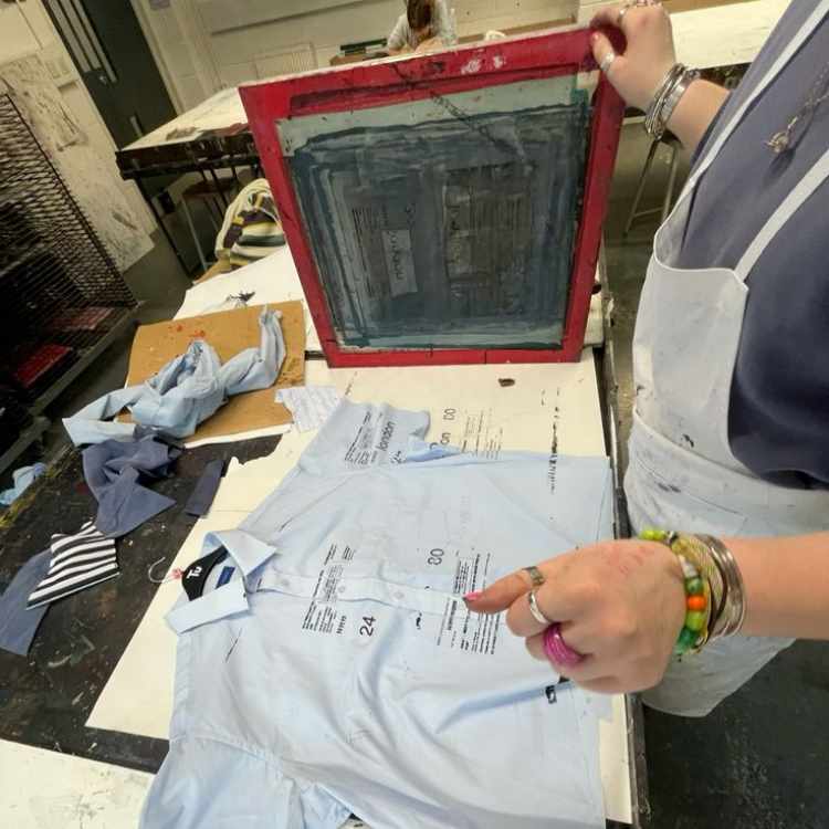 How to Start Screen Printing at Home with a Simple Kit